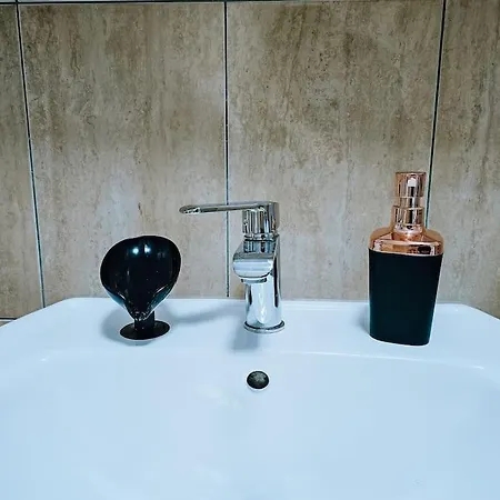 Lovely In Lägenhet Durrës