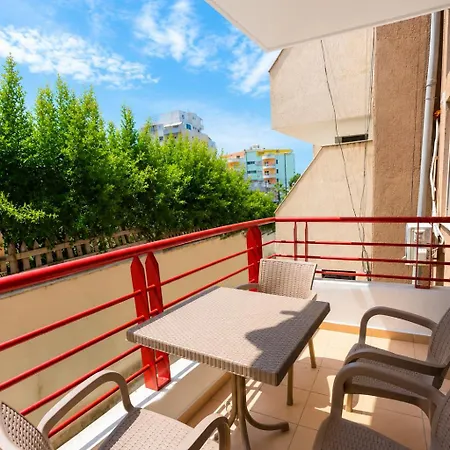Serda Beach Apartment Апартаменты Дуррес